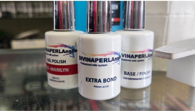 Ready to Go | Kit Semipermanente per Unghie